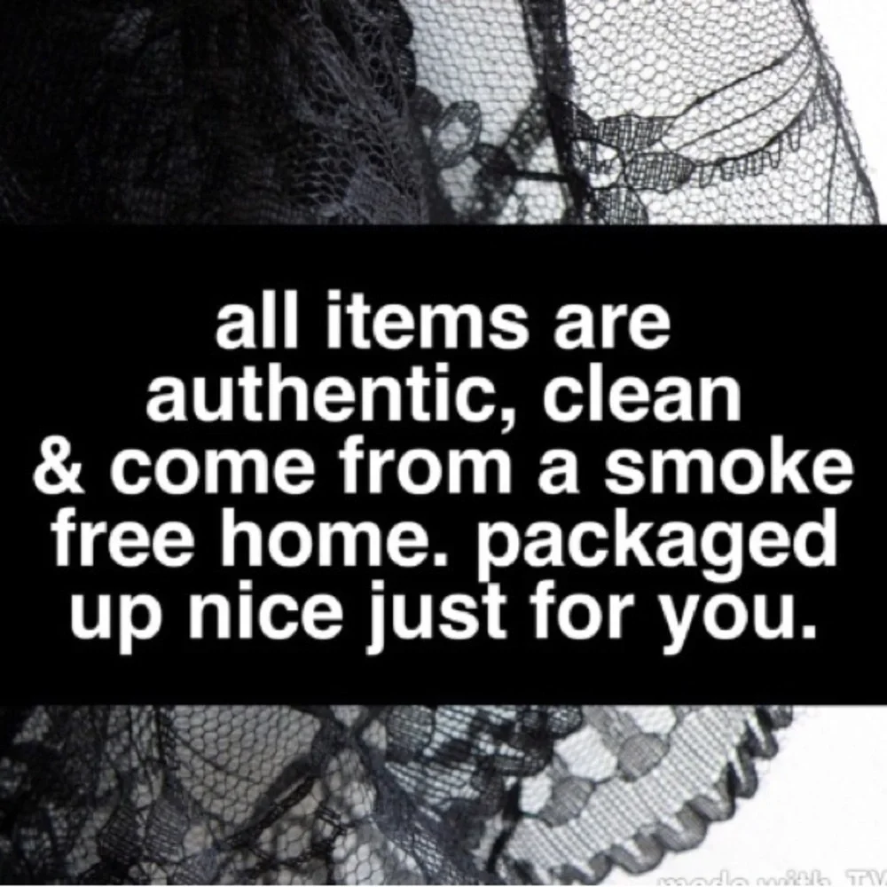 **New Items In! NEW Triangle Hoop Earrings - Picture 6 of 9